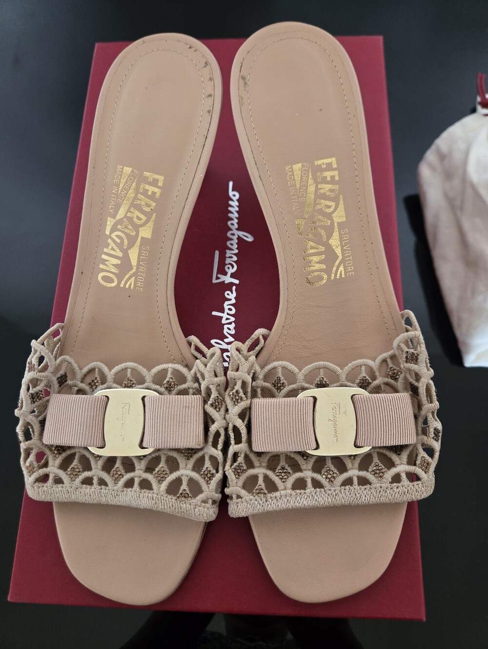 Salvatore Ferragamo Amaretti Vara Bow Mule Sandals - Picture 3 of 10